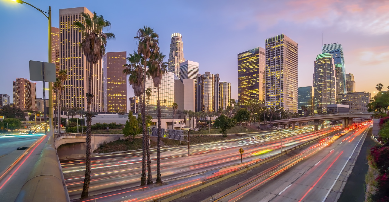 Sticker de placas en California | Costo y Renovación